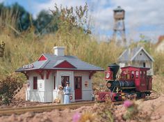 Old West Water Tower (Built-Up) Buy modeltrains | PIKO Webshop