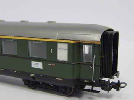 Schürzeneilzugwagen AB4yslwe 1./2. Klasse DB III