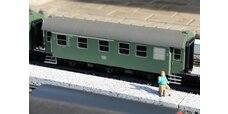 DB Rebuilt 1st/2nd Class 3 Wheeled Coach IV