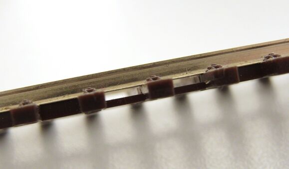 Track Power Clip - Analog Layouts