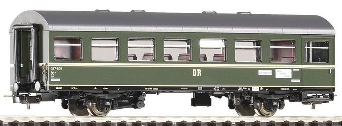 Reko 2-Axle Coach 2nd Cl. DR III