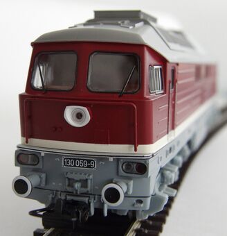 Diesellok BR 130 DR IV mit Widerstandsbremse