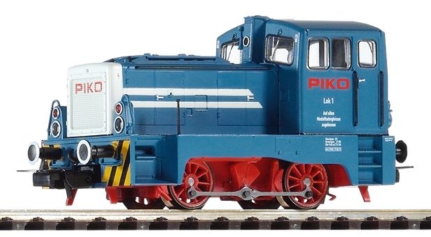 V 23 Diesel Switcher PIKO Sonneberg Loco