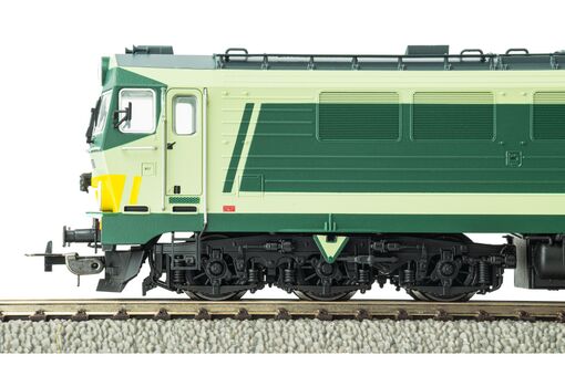 GER: Diesellok SU46 PKP V + DSS PluX22