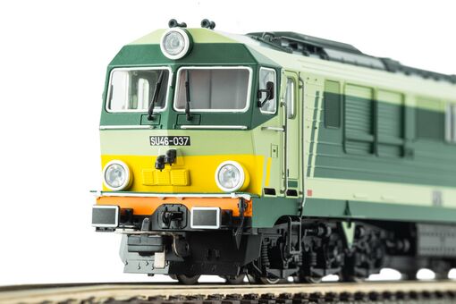 GER: Diesellok SU46 PKP V + DSS PluX22