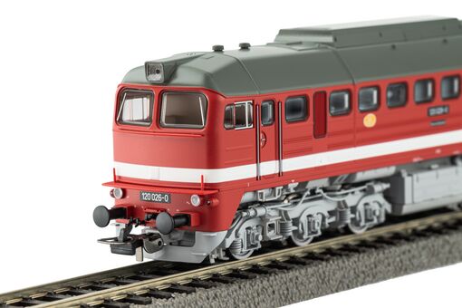 Diesellok BR 120 DR IV