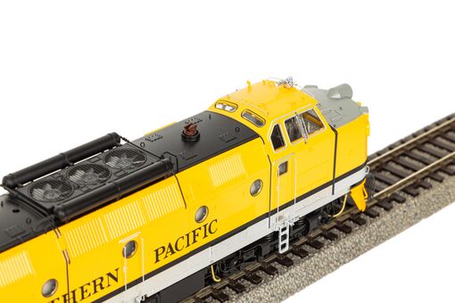 GER: Diesellok/Sound D&RGW 4003 modifiziert + PluX22 Dec.