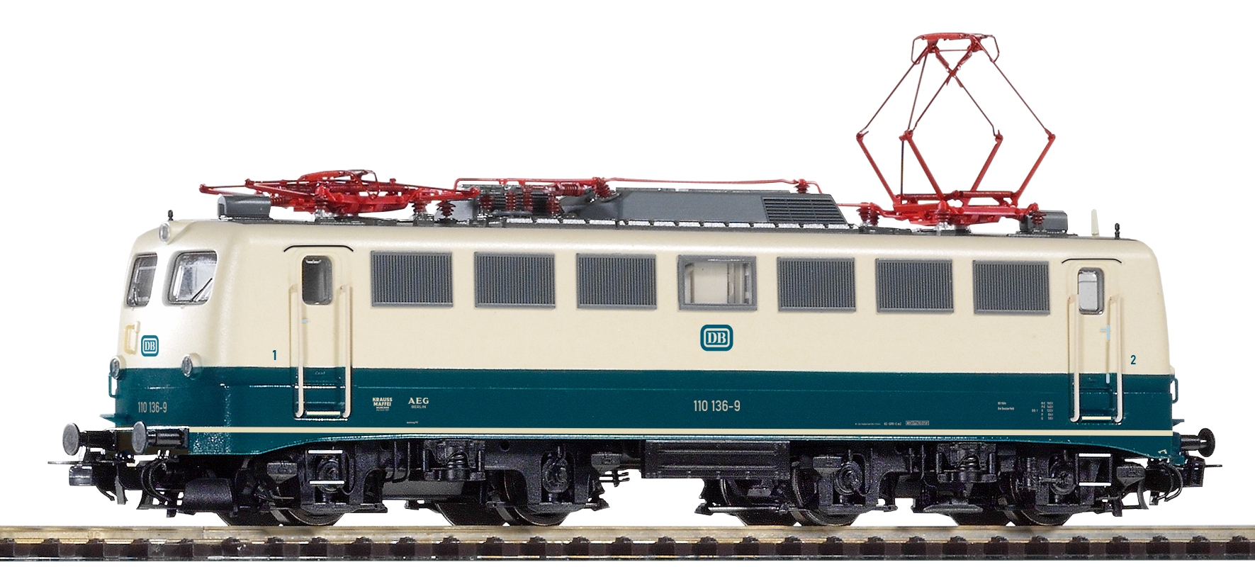 BR 110 Electric DB IV Blue/Beige Buy modeltrains | PIKO Webshop