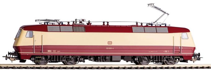~120 005-4 DB Vorserie IV + PluX22 Dec.