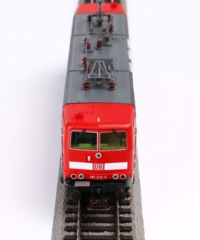 ~BR 181.2 DB AG traffic red VI + PluX22 Dec.