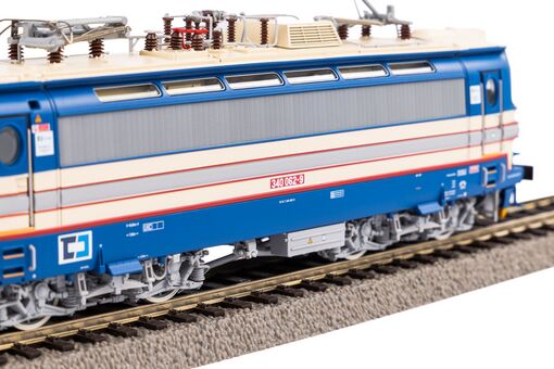 E-Lok BR 340 CD Cargo VI Wechselstromversion