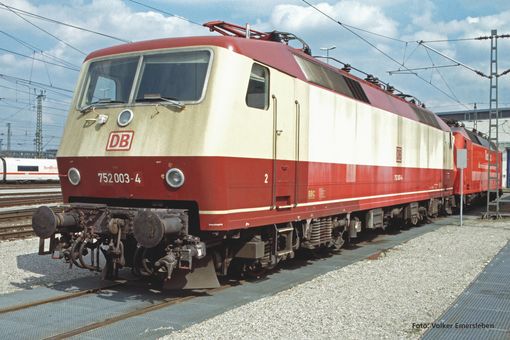BR 752 Electric loco DB "Bib scheme" IV