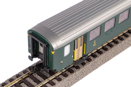 EW I 2nd Cl. Passenger car w/old lettering SBB IV