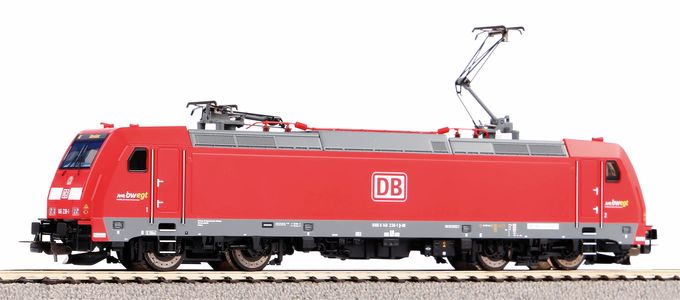 BR 146.2 Electric loco DB AG "bwegt" VI