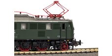 E-Lok BR E 18 DB III