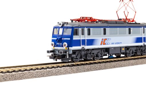 GER: E-Lok EP08 PKP IC VI
