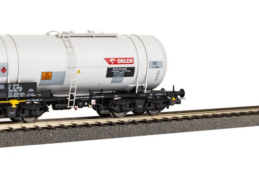 GER: 2er Set Kesselwagen 406Ra Orlen VI