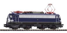 E 10 477 Electric w/warning stripes DB III