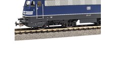 E 10 477 Electric w/warning stripes DB III