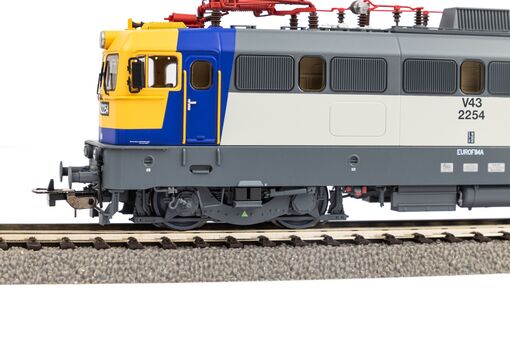 V43 Electric MAV V