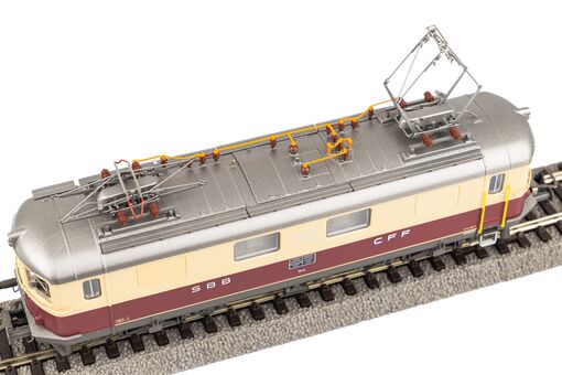 E-Lok Re 4/4 10033 TEE SBB IV
