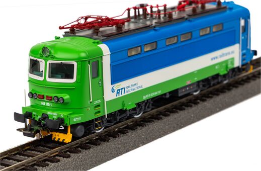 GER: E-Lok 044 115 RTI VI + DSS PluX22
