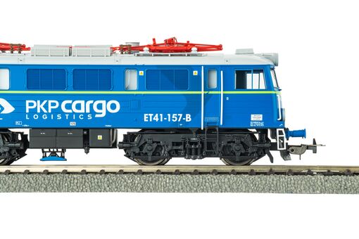 GER: E-Lok ET41 PKP Cargo VI + DSS PluX22