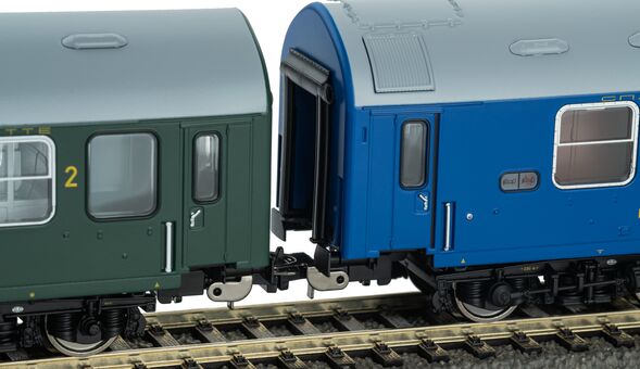 3er Set Personenwagen y-Wagen Istropolitan/Dukla CSD IV