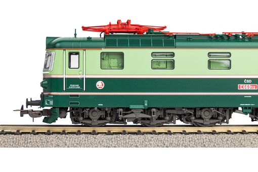 GER: E-Lok E669.1 CSD III + DSS PluX22