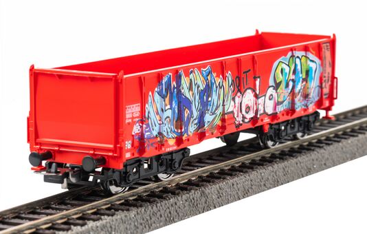 GER: Ergänzungs-Set – Güterwagen Eaos mit Graffiti und Gleiserweiterung (Bettungsgleis)