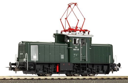 GER: E-Lok Rh 1067 gr&uuml;n &Ouml;BB III + DSS PluX22