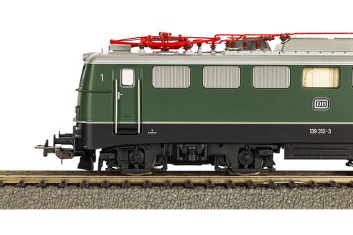 GER: E-Lok BR 139 gr&uuml;n DB IV + DSS PluX22