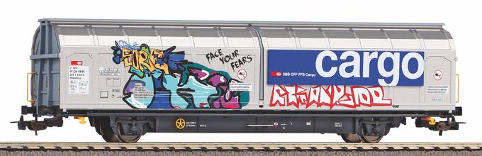 Großraumschiebewandwagen Hbbillnss SBB mit Graffiti VI
