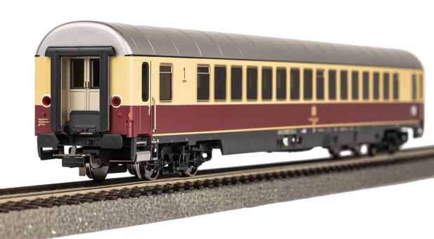 Großraumwagen Apmz 121 TEE Merkur 1. Klasse DB IV