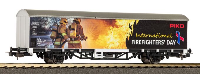 Gedeckter G&uuml;terwagen "International Firefighters' Day"