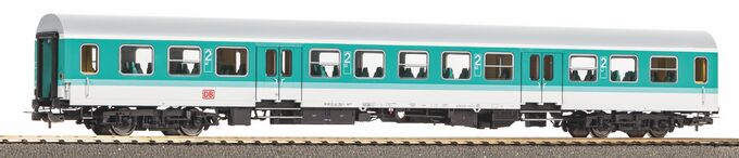 GER: Halberstädter Mitteleinstiegswagen mintgrün 2. Klasse DB AG Ep. V
