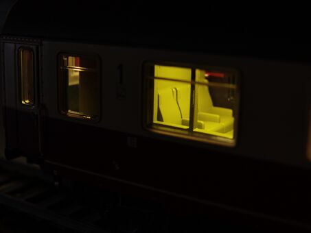 IC Abteilwagen 1. Klasse Avmz 111 DB IV