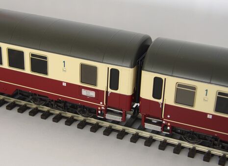 IC Großraumwagen 1. Klasse Apmz 121 DB IV