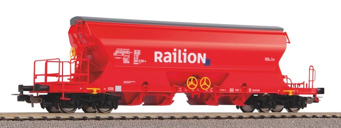 Tanoos Covered Hopper car Railion V