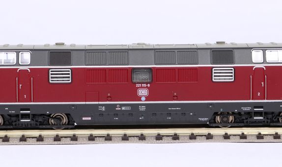 N Sound-Diesellokomotive BR 221 DB IV, inkl. PIKO Sound-Decoder