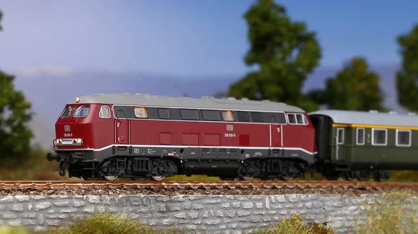 N Sound-Diesellokomotive 216 010-9 DB IV, inkl. PIKO Sound-Decoder