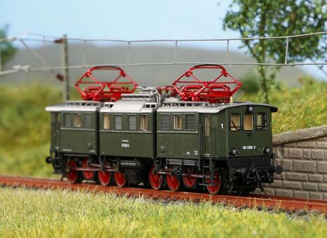N E-Lok BR 191 DB IV