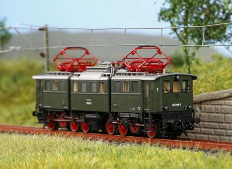 N Sound-E-Lok BR 191 DB IV, inkl. PIKO Sound-Decoder