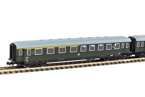 N 2er Set Schürzeneilzugwagen 1./2. Klasse + 2. Klasse DR III