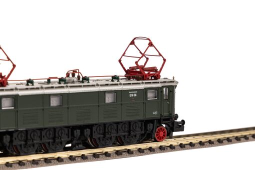 GER: N E-Lok E16 DB III
