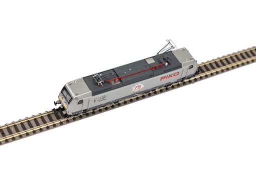 N E-Lok BR 185 "PIKO Jubiläum"