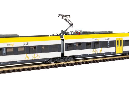 N Elektrotriebwagen 4tlg. BR 440 bwegt DB AG VI