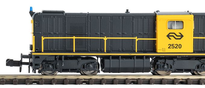 N Diesellokomotive Rh 2400 IV