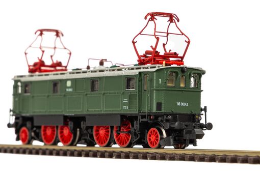 GER: N-E-Lok/Sound BR 116 DB IV + Next18 Dec.