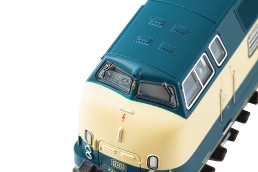 GER: N-Diesellok BR 221 blau beige DB IV + DSS Next18 